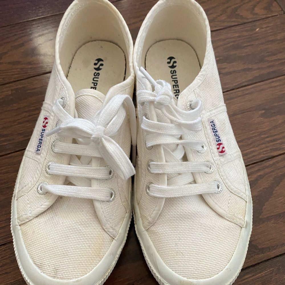 Superga Sneakers
